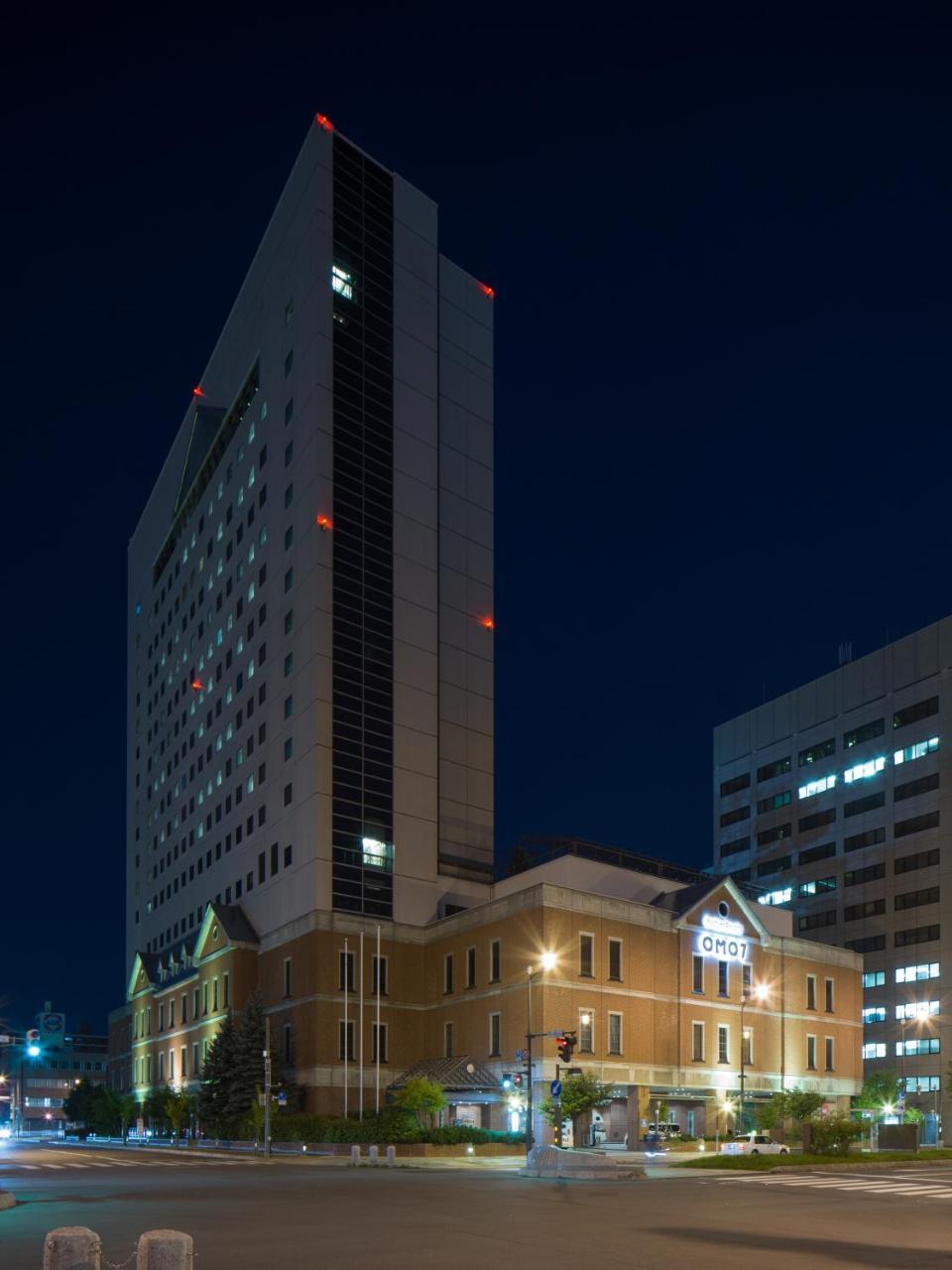 Omo7 Asahikawa By Hoshino Resorts ภายนอก รูปภาพ The hospital at night