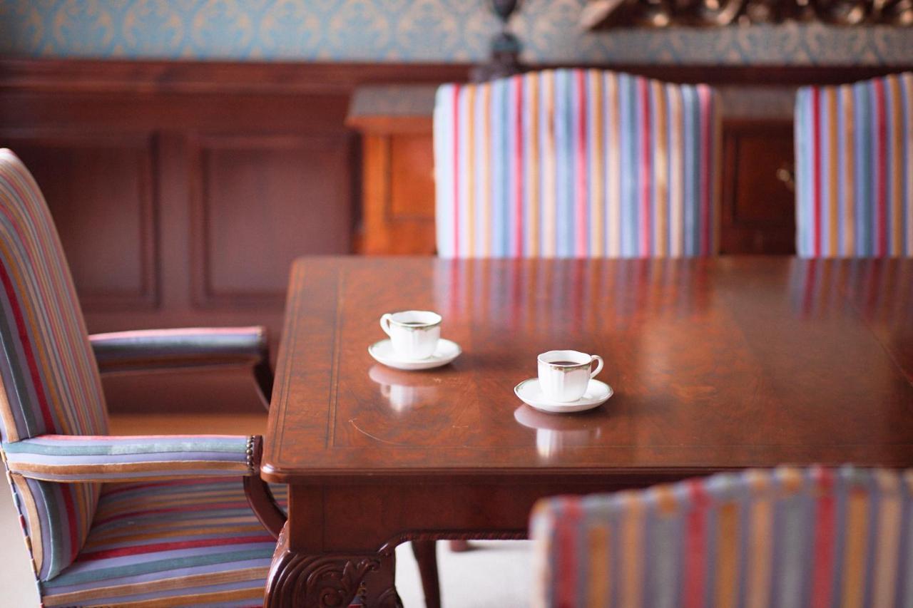 Omo7 Asahikawa By Hoshino Resorts ภายนอก รูปภาพ A table at a café